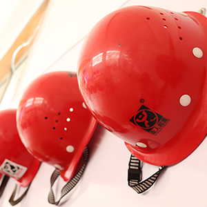 ����������\�l(f��)չ����ɽ�|���x���ؙC(j��)е���޹�˾